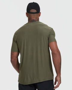 True ClassicActive T-Shirt mit Rundhalsausschnitt in Militärgrün