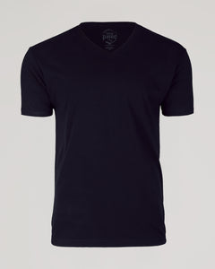 True ClassicCamiseta negra cuello en V