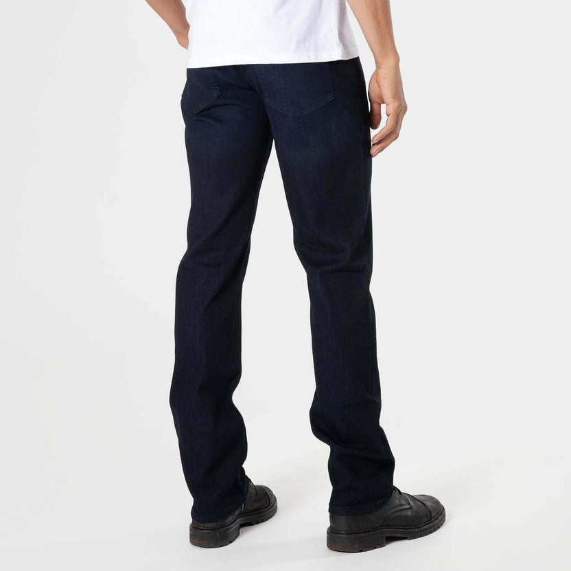 Indigo Wash Straight Comfort Jeans – True Classic