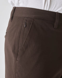 True ClassicPantalón chino de sarga recto roble oscuro