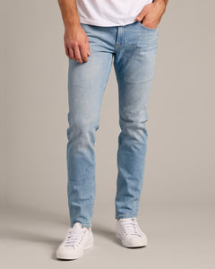 True ClassicJeans denim auténticos lavados índigo claro