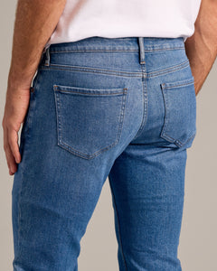 True ClassicJeans denim ajustados medio índigo lavados medio auténticos