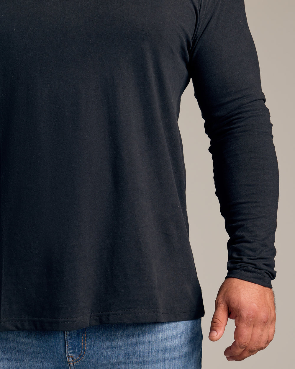 Black Long Sleeve Crew Neck Tee