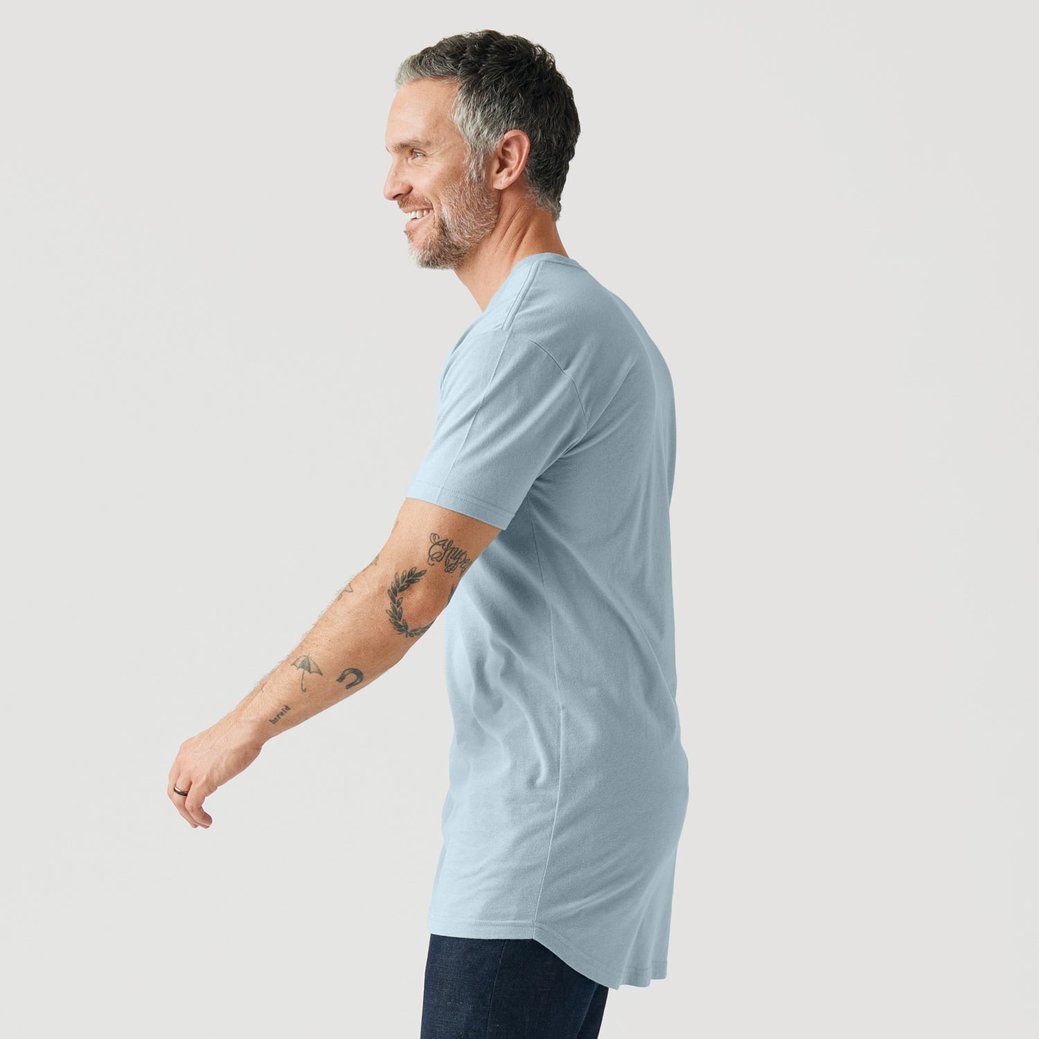 Pale Blue Tall Round Hem Crew Neck T-Shirt – True Classic